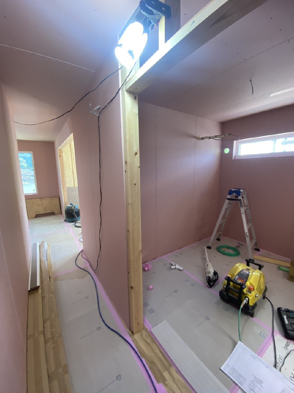 【内壁ボード施工】