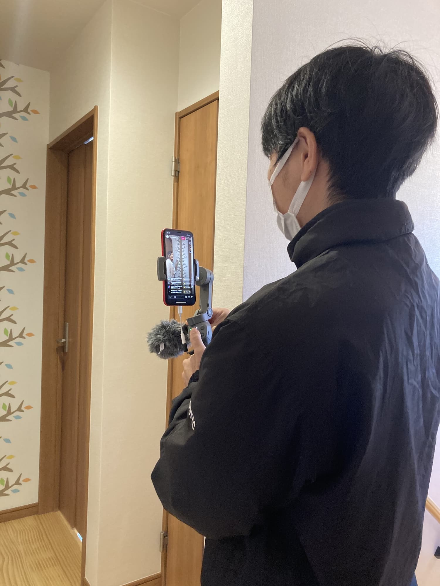 インスタライブ中