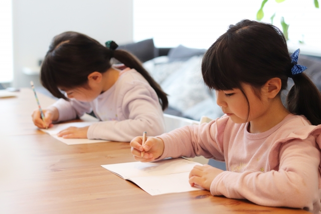 子ども　宿題